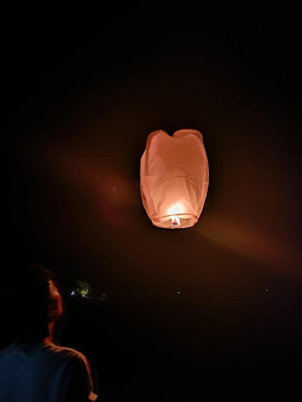 Bali North Beach B&B Tianyar ภายนอก รูปภาพ